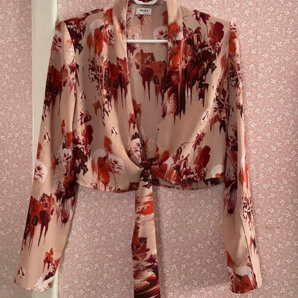 Floral tie wrap blouse